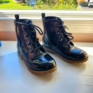 Old Navy toddler Girls patent combat boot sz 10